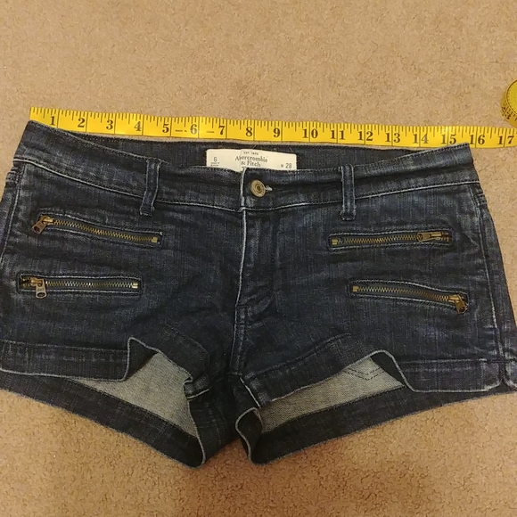Abercrombie&Fitch Denim Shorts - Picture 4 of 8